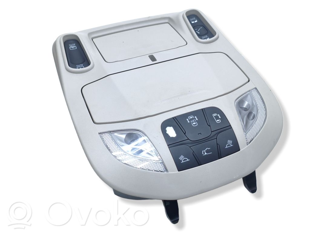 Chrysler Pacifica Front seat light 