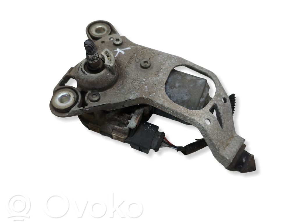 Ford Focus Front wiper linkage and motor 