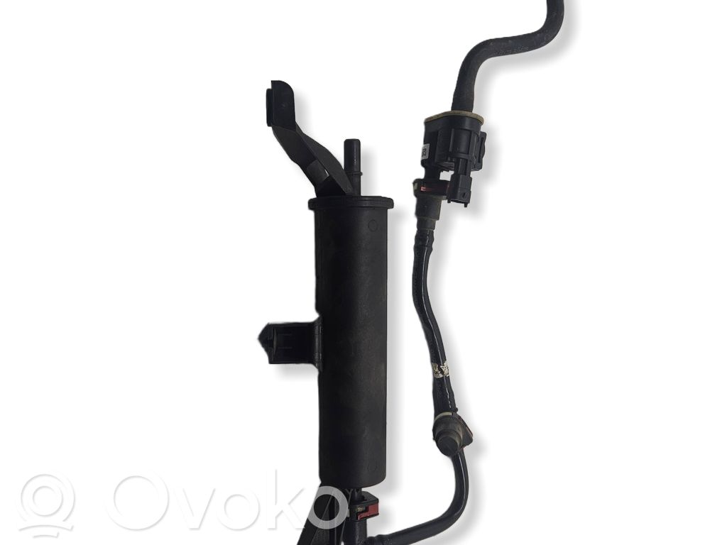 Chrysler Pacifica Fuel line pipe 