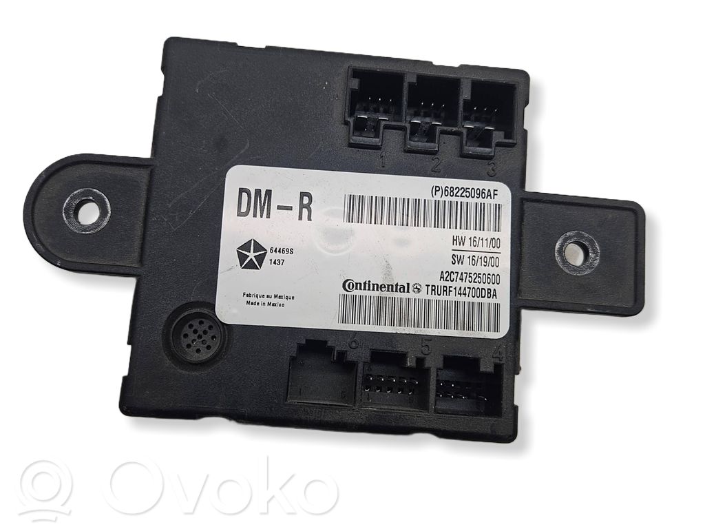 Chrysler Pacifica Sliding door control unit/module 