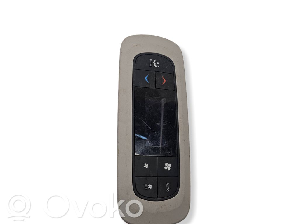 Chrysler Pacifica Climate control unit 