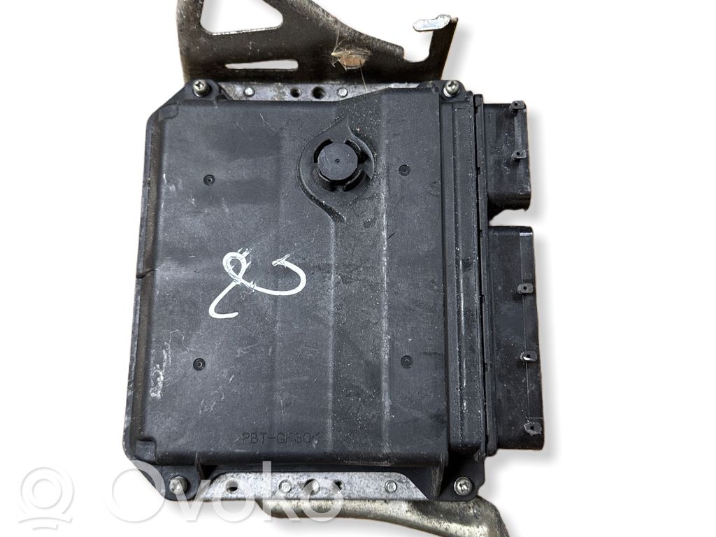 Toyota Auris 150 Engine control unit/module 