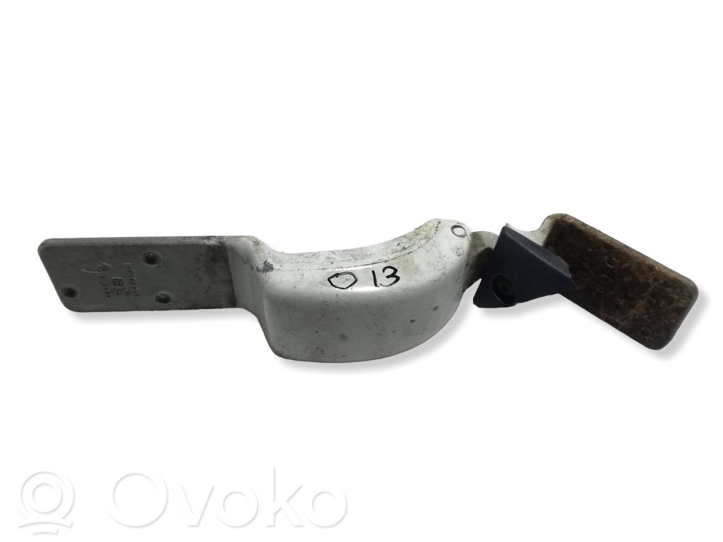 Loading door lower hinge   2448