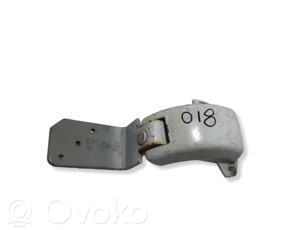 Loading door lower hinge   8200521893,10857