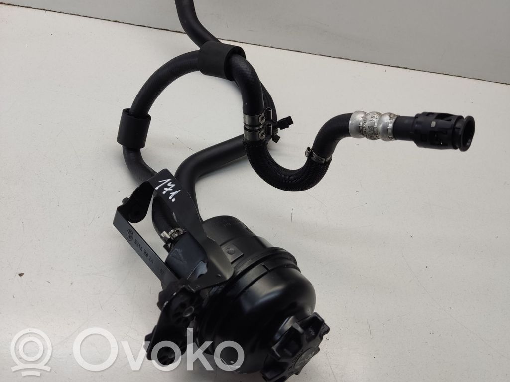 BMW 5 E60 E61 Ohjaustehostimen nestesäiliö 
