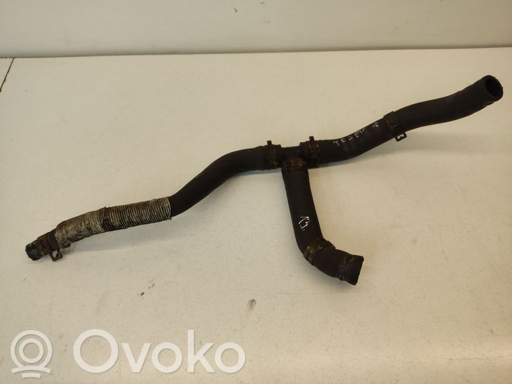 Renault Trafic II (X83) Engine coolant pipe/hose 