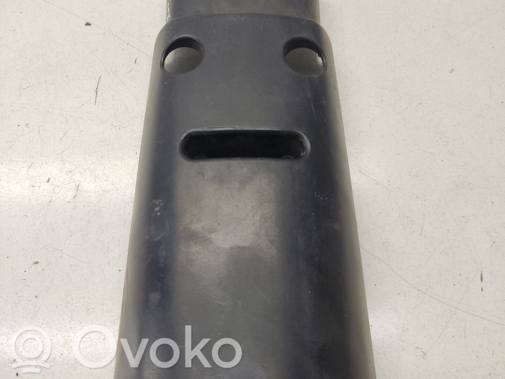 BMW 3 E30 Vairo ašies apdaila 