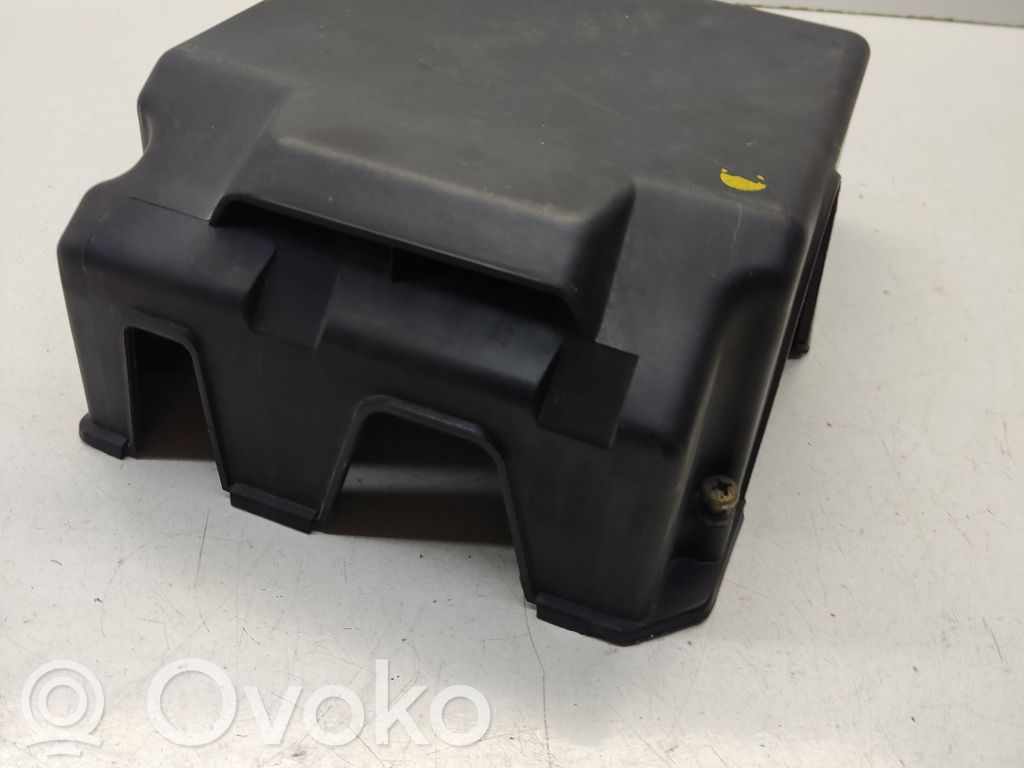 BMW 5 E34 Couvercle de boîte à fusibles 