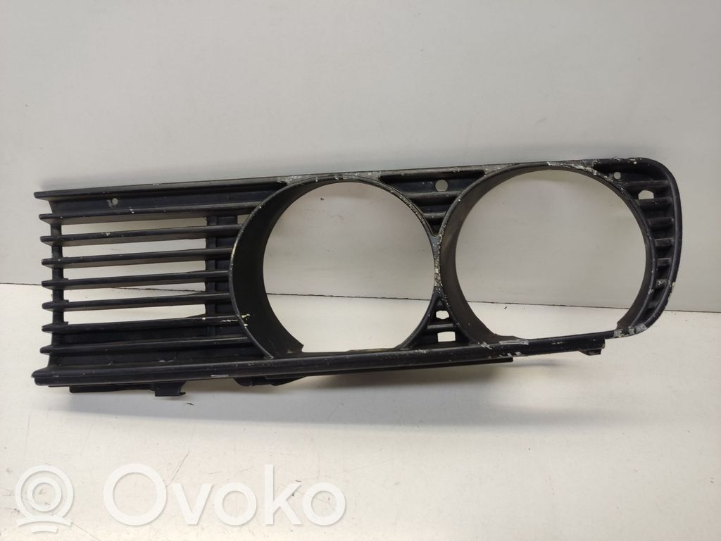 BMW 3 E30 Under headlight/headlamp trim 