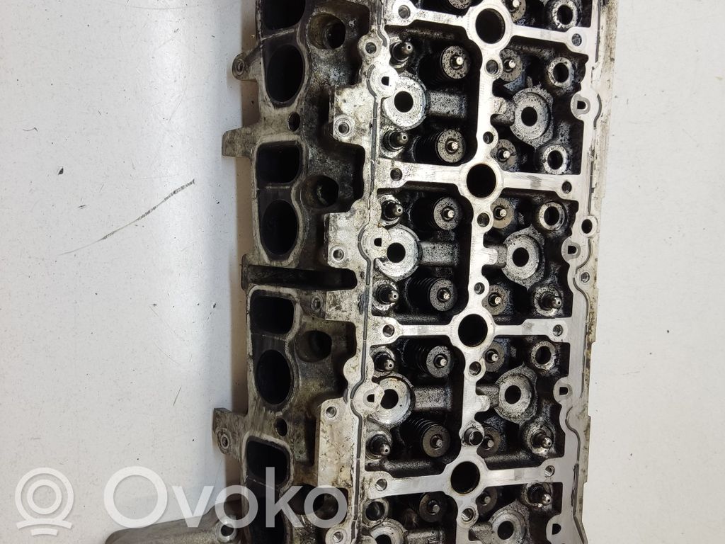 BMW 5 F10 F11 Engine head 