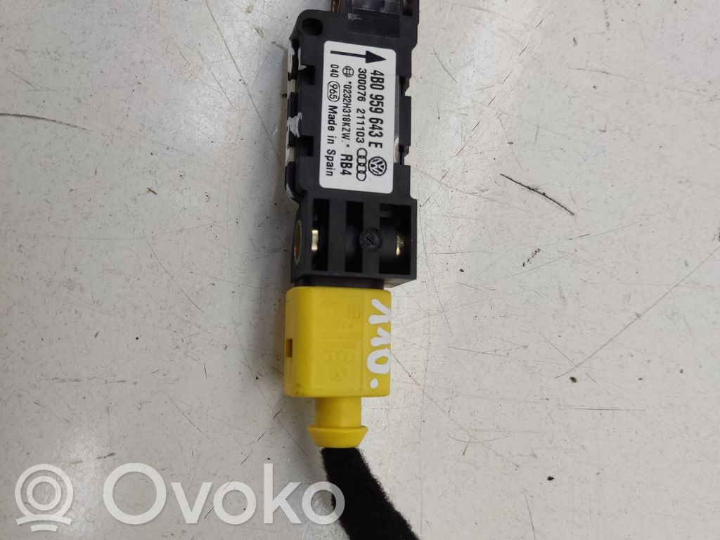 Audi A3 S3 8P Airbagsensor Crashsensor Drucksensor 