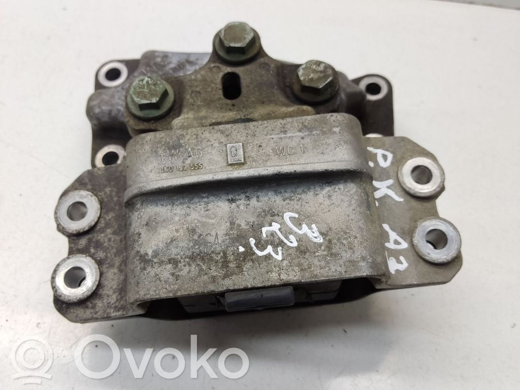 Audi A3 S3 8P Engine mount bracket 