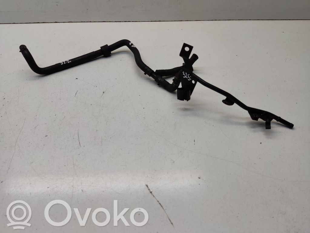 Audi A3 S3 8P Engine coolant pipe/hose 