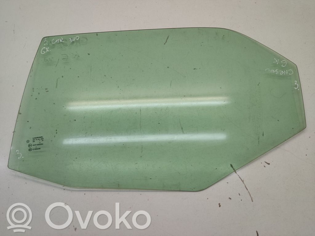 Szyba drzwi tylnych   43R000262,E000248