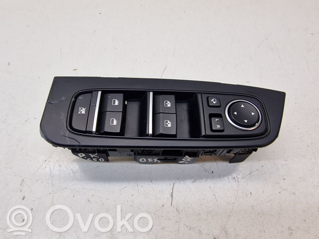 Electric window control switch   93570J7100,93530J7000