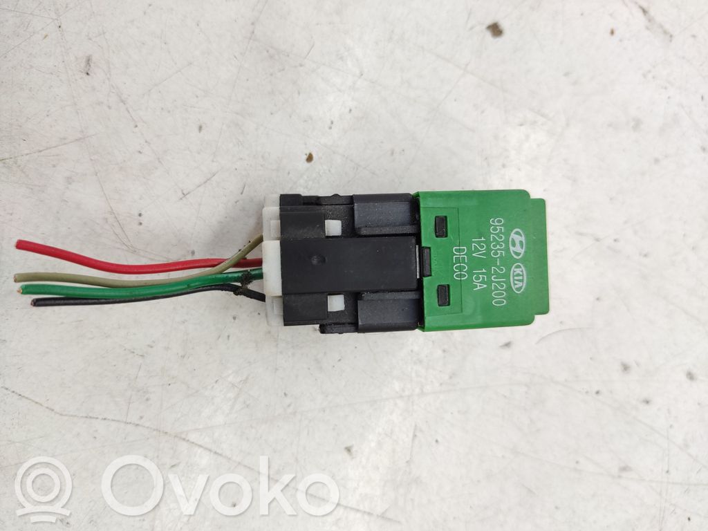 Otros relés   952352J200