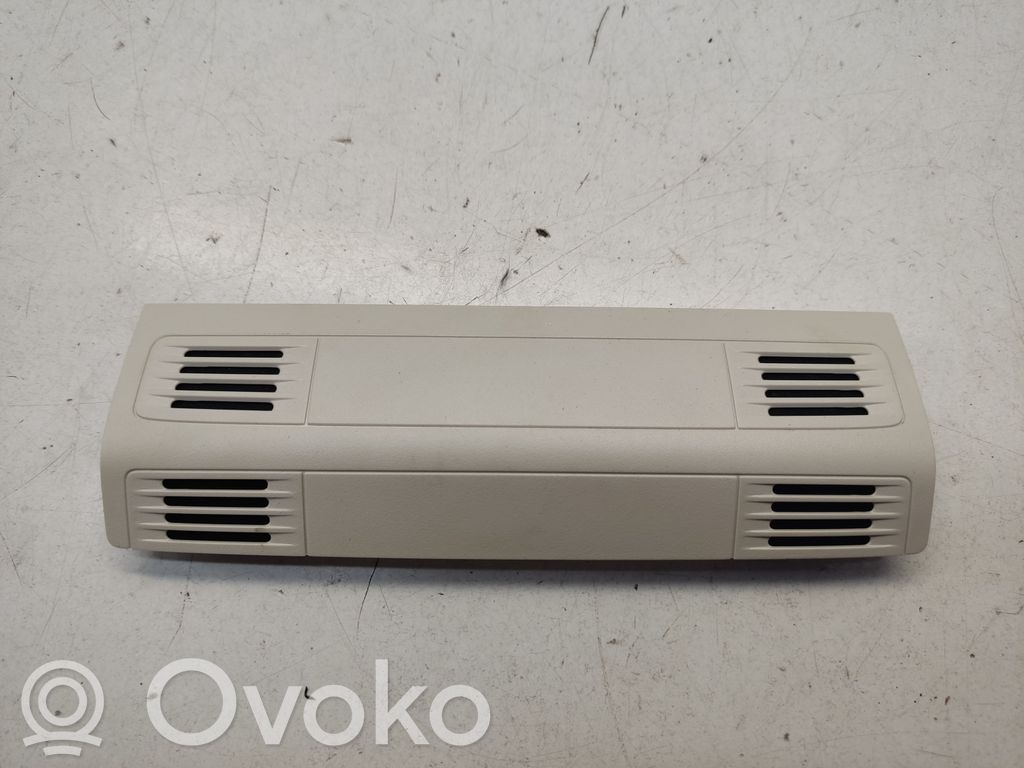 Volkswagen PASSAT B8 Panel oświetlenia wnętrza kabiny 