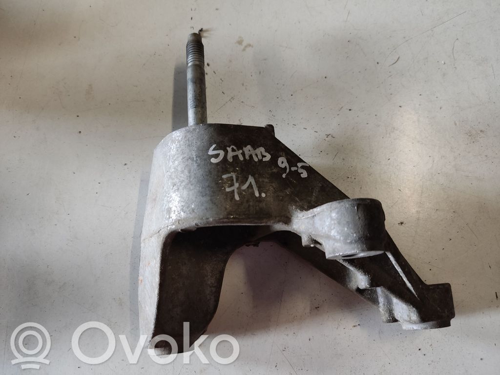 Saab 9-5 Engine mounting bracket 