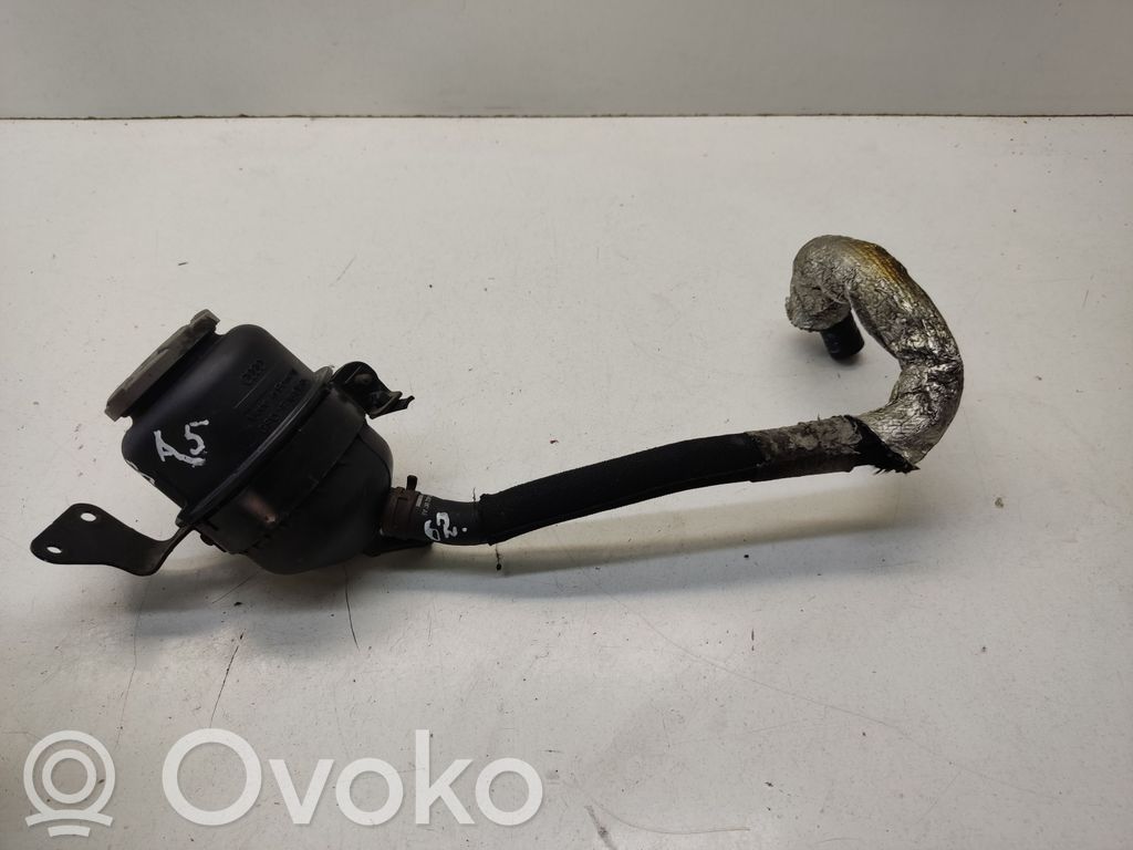 Ohjaustehostimen nestesäiliö   8K0422887AE,8K0422887,G002000