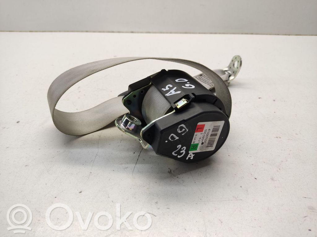Audi A5 8T 8F Cinturón trasero 