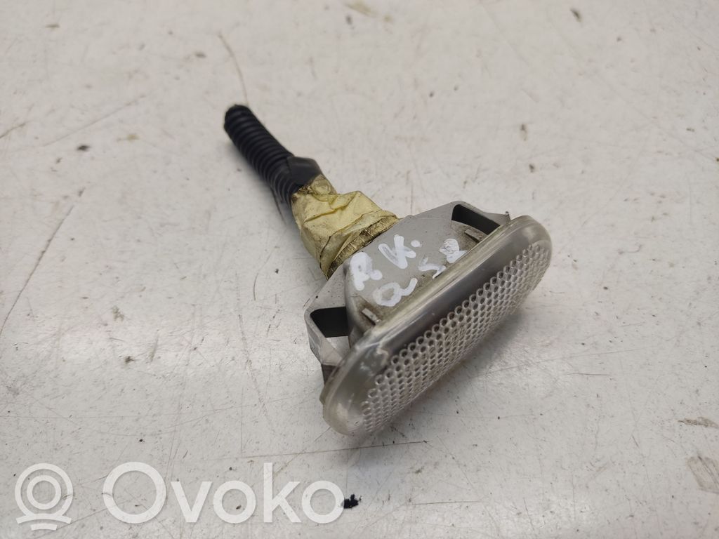 Nissan Qashqai Front fender indicator light 