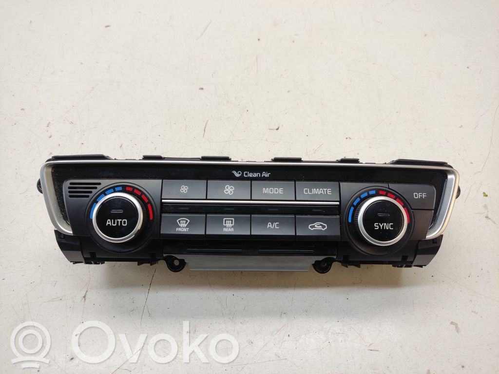 KIA Optima Climate control unit 