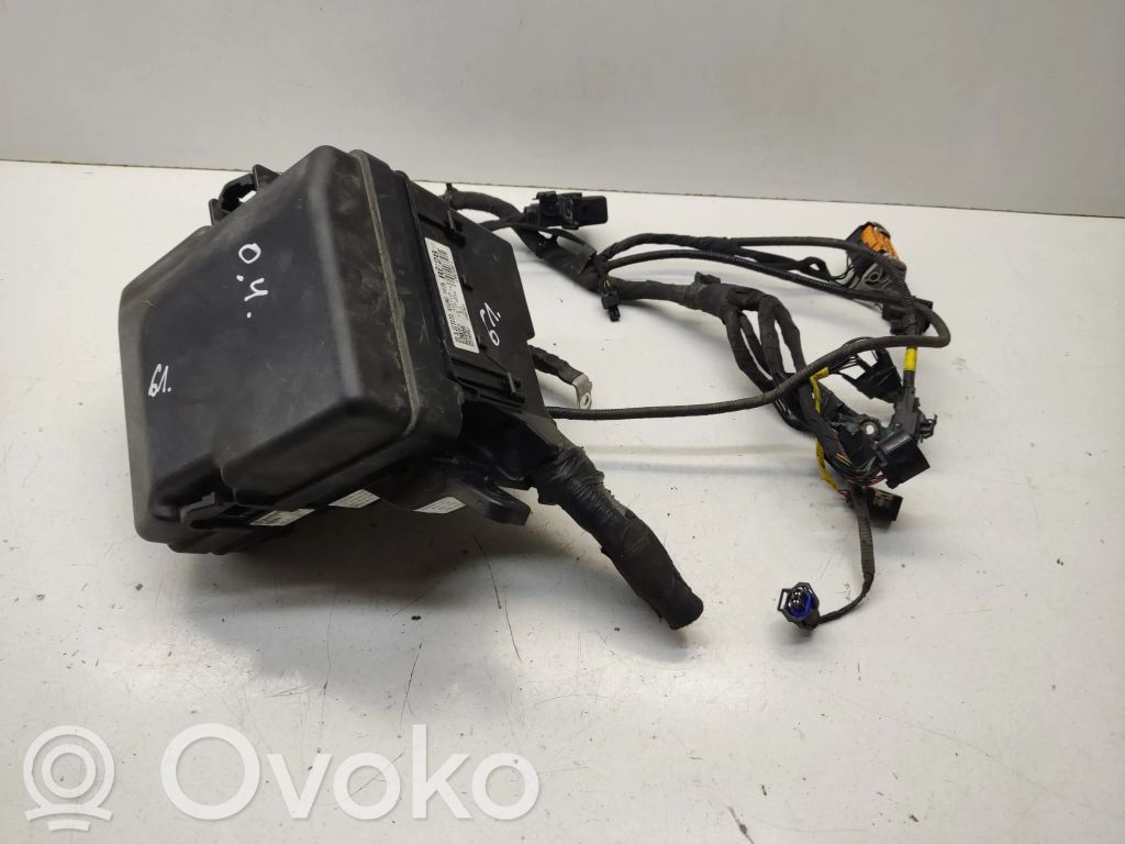 Módulo de fusible   912B6D4680,91950D4929,1898009400,1898009450