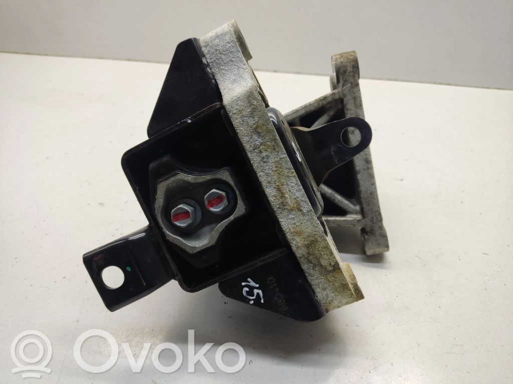 Hyundai Tucson TL Engine mount bracket 