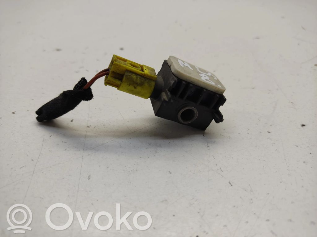 Mercedes-Benz ML W164 Senzor impact/declanșare airbag 