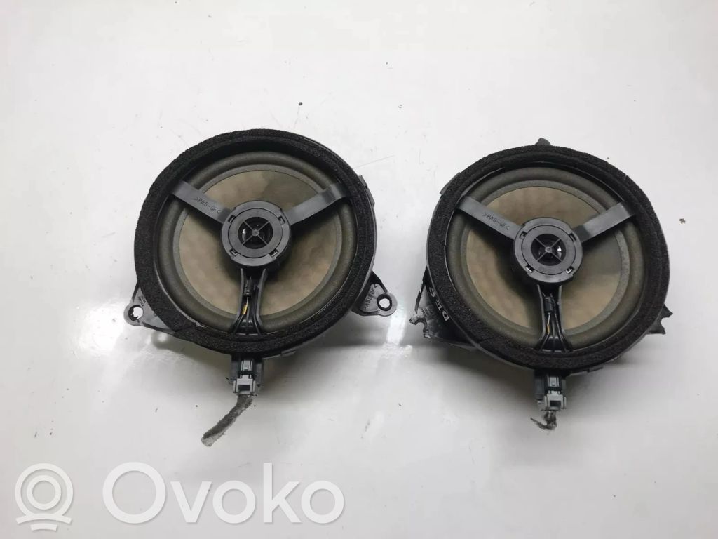 Volvo S80 Front door speaker 
