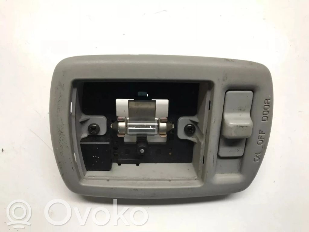 KIA Sportage Luz del asiento trasero 