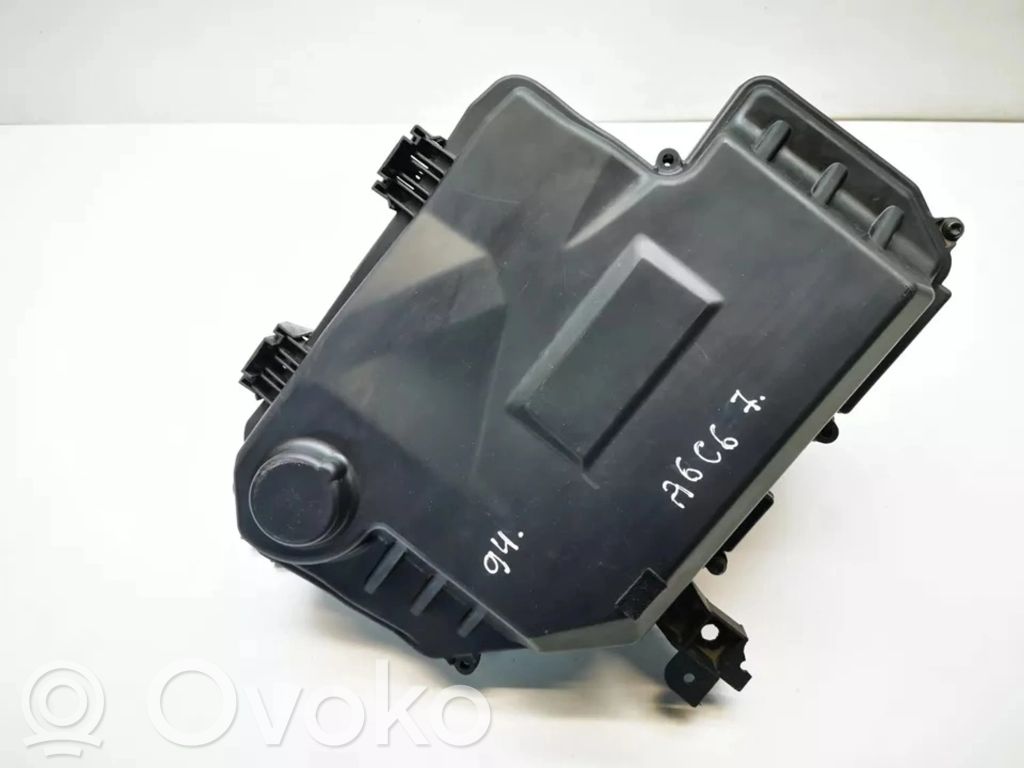 Audi A6 S6 C6 4F Motorsteuergerätekasten 