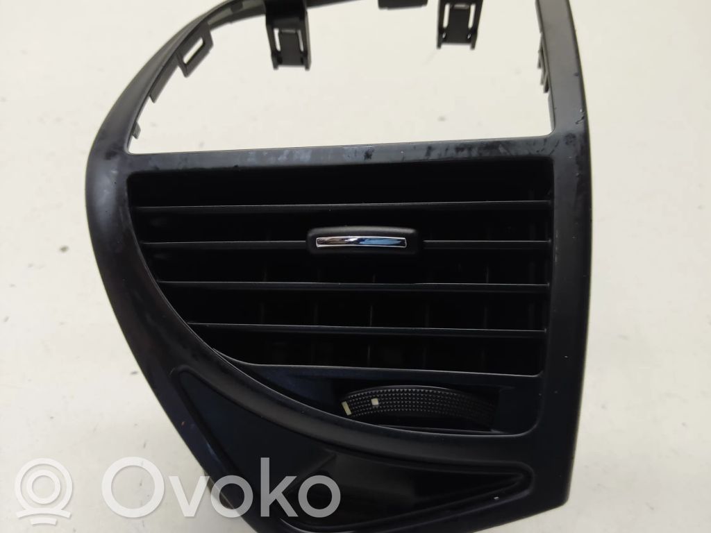 Citroen C4 I Picasso Grilă ventilație/ramă laterală bord 