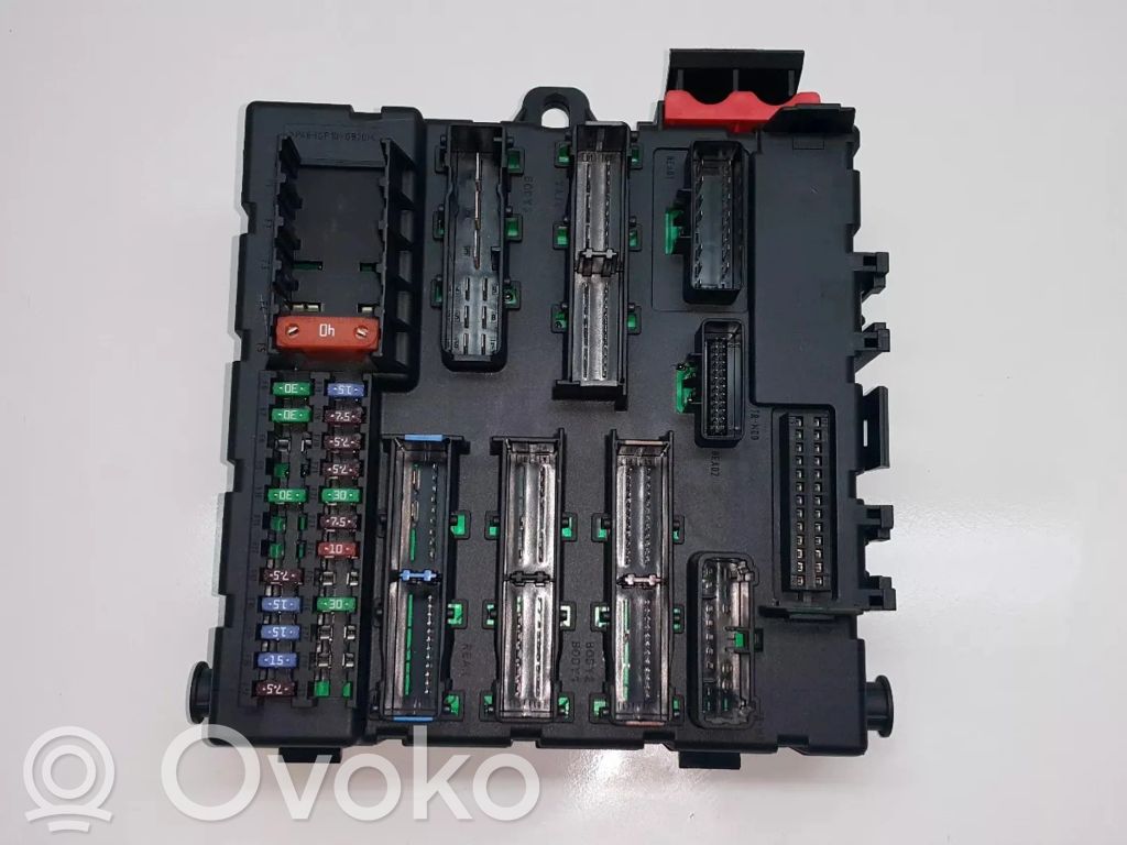 Saab 9-3 Ver2 Fuse module 