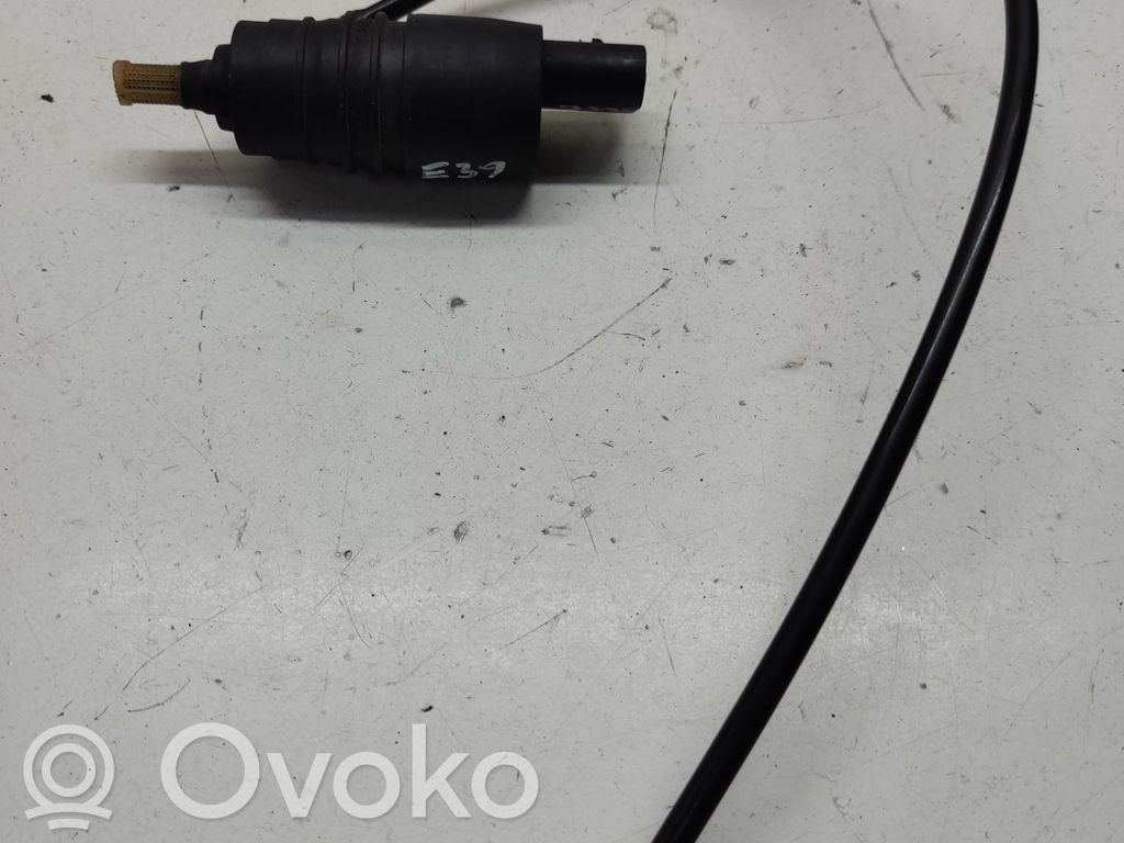 Windscreen/windshield washer pump   150119