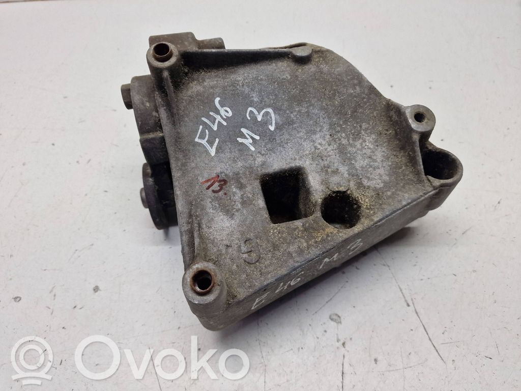 A/C compressor mount bracket   1433571,11281433571,F2260082