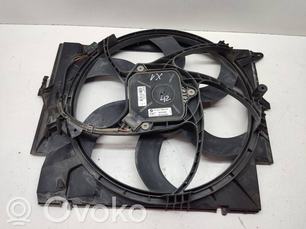 BMW X1 E84 Elektrisks radiatoru ventilators 