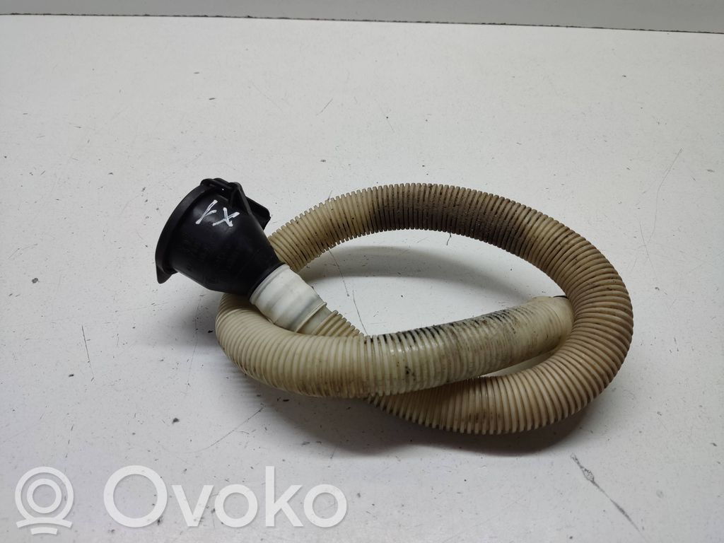 BMW X1 E84 Einfüllschlauch Waschwasserbehälter 