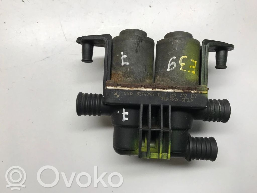 BMW 5 E39 Jäähdytin-lämmittimen ohjausventtiili 