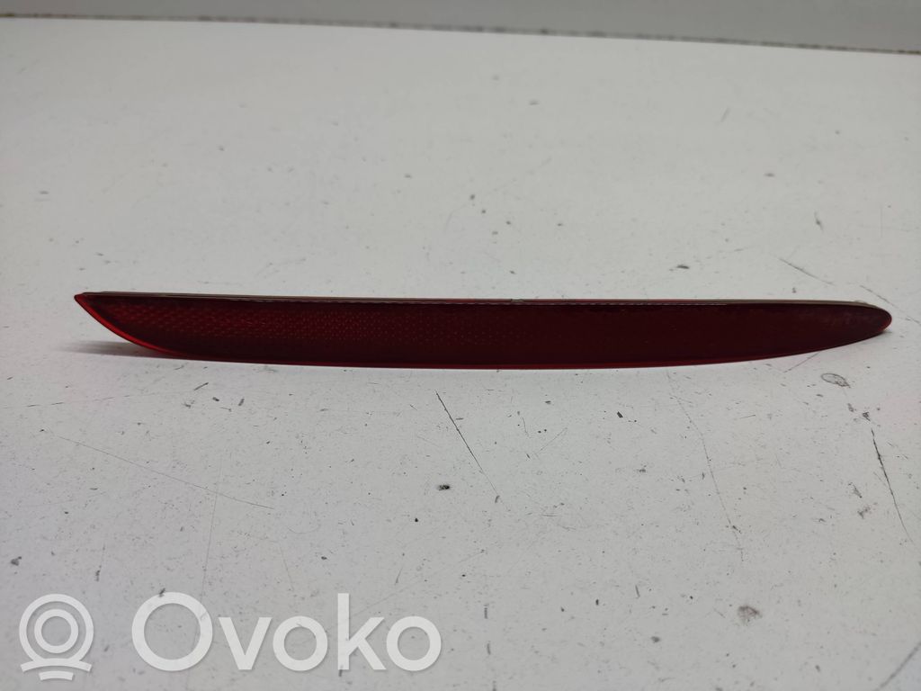 Mercedes-Benz E W213 Reflector spate 