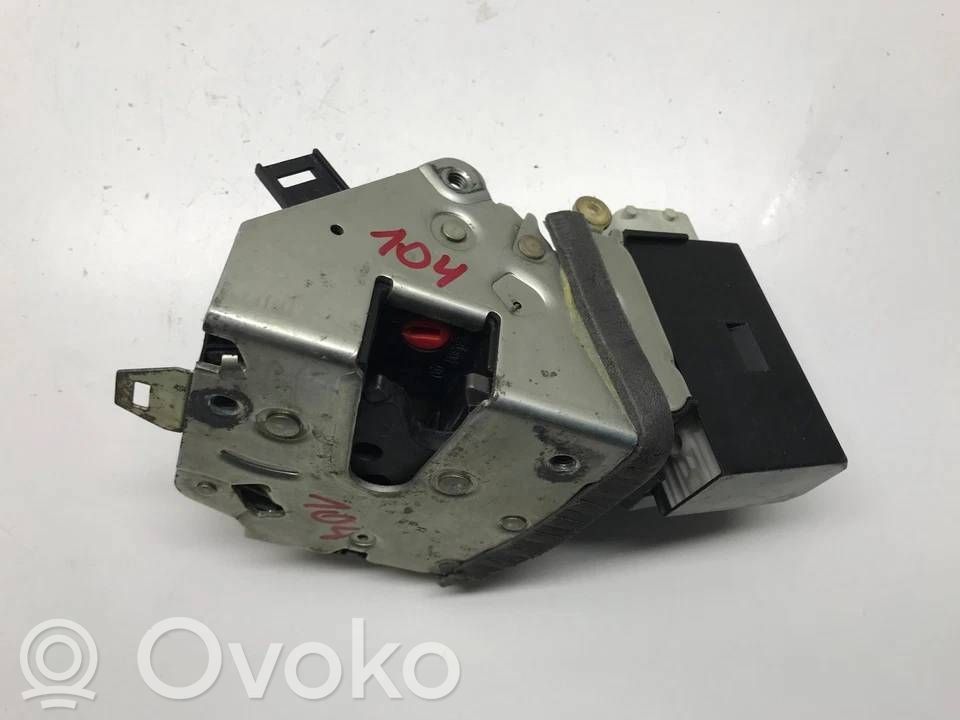 BMW 5 E39 Front door lock 