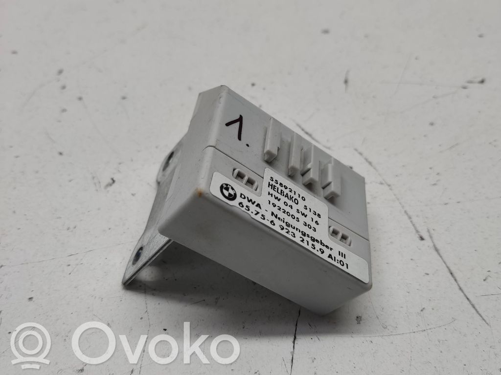 BMW 5 E39 Yaw turn rate sensor 