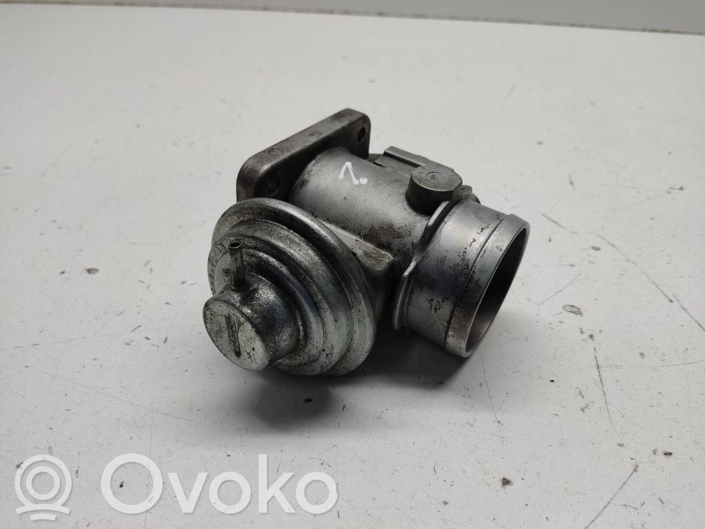 BMW 3 E36 EGR vārsts 