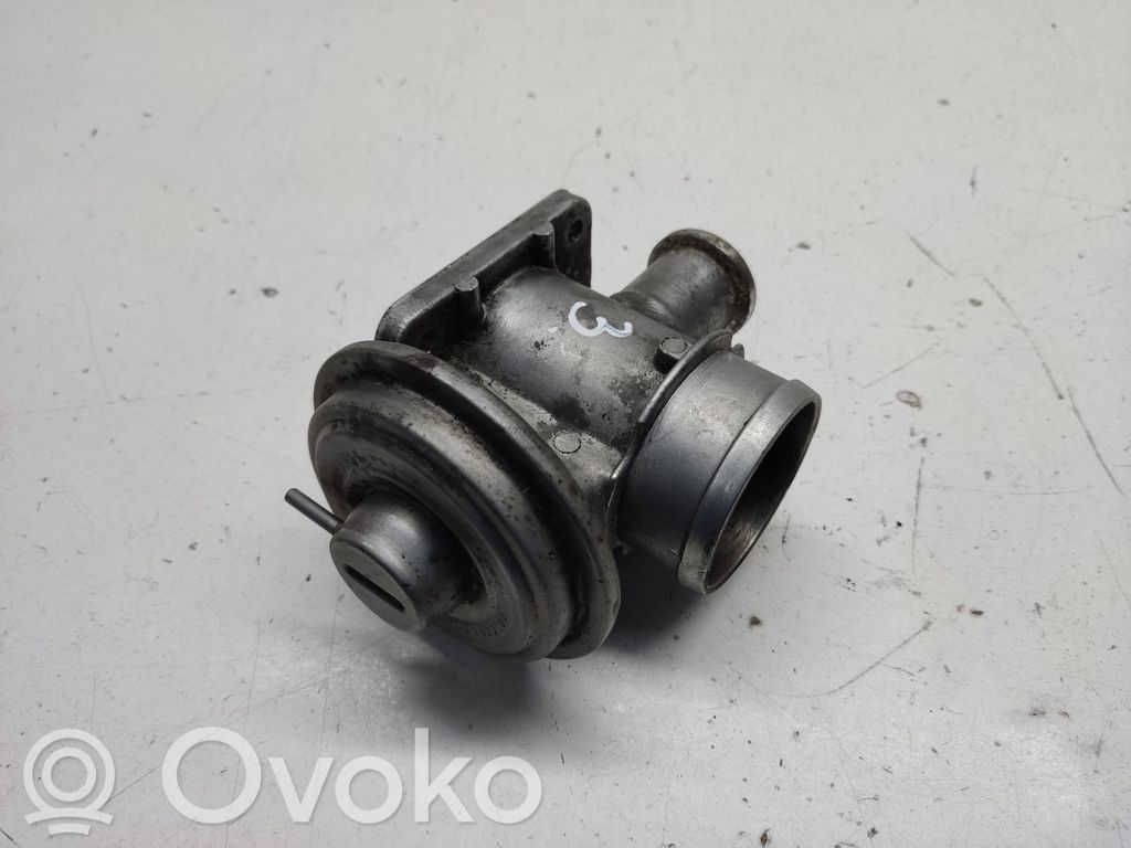 BMW 3 E46 EGR valve 