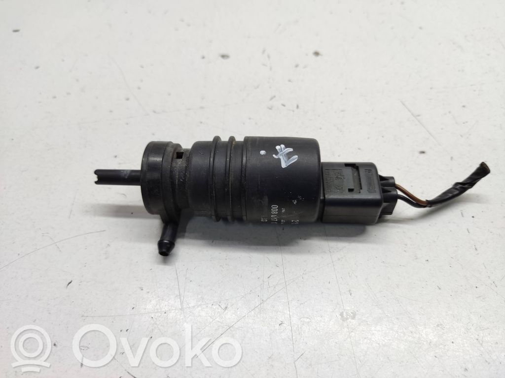 BMW 3 E46 Windscreen/windshield washer pump 