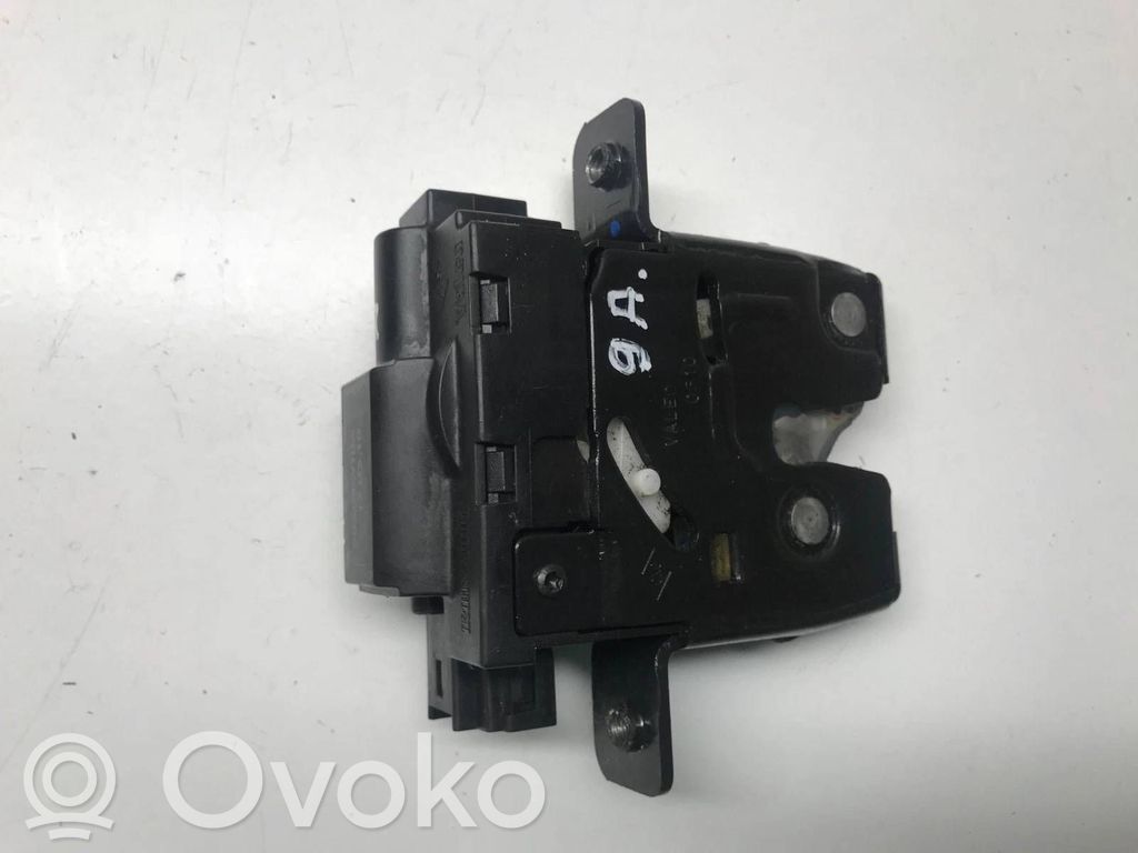 Nissan Qashqai Zamek klapy tylnej / bagażnika 
