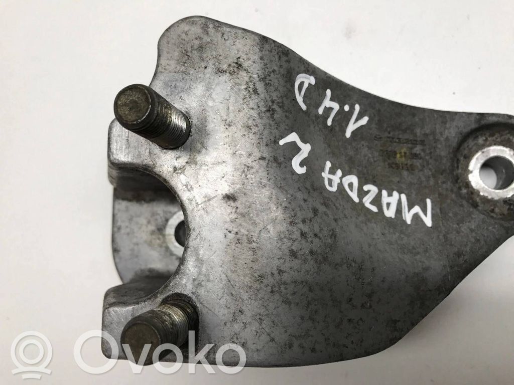 Mazda 2 Gearbox mounting bracket 