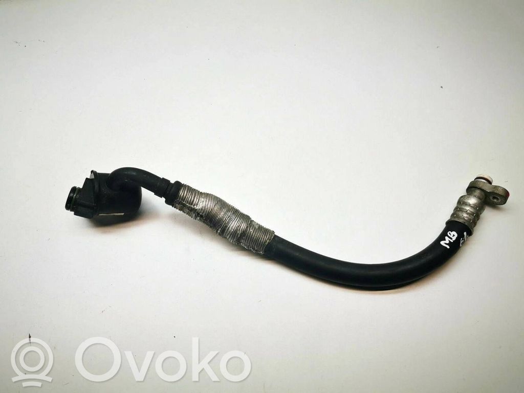 Chrysler Crossfire Ilmastointilaitteen putki (A/C) 