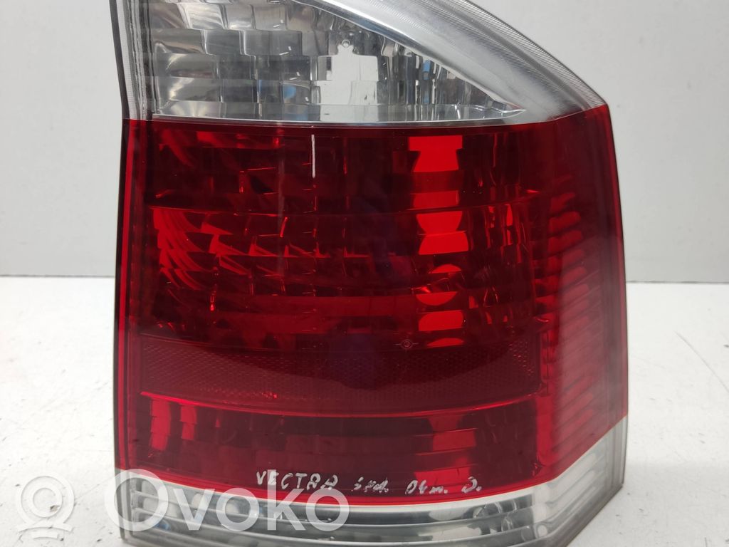 Opel Vectra C Galinis žibintas kėbule 