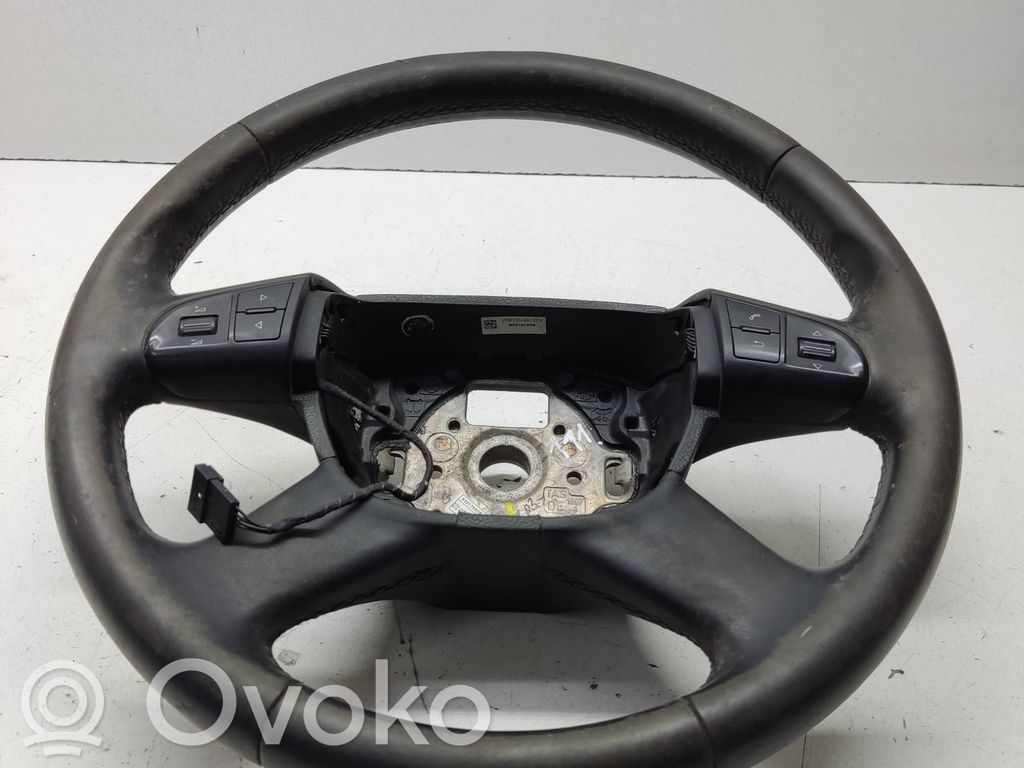 Skoda Octavia Mk2 (1Z) Ohjauspyörä 